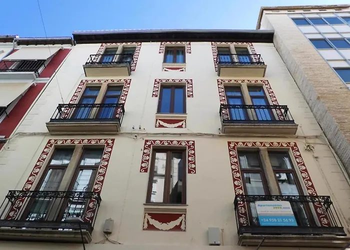 Apartamentos Royal Urban Granada