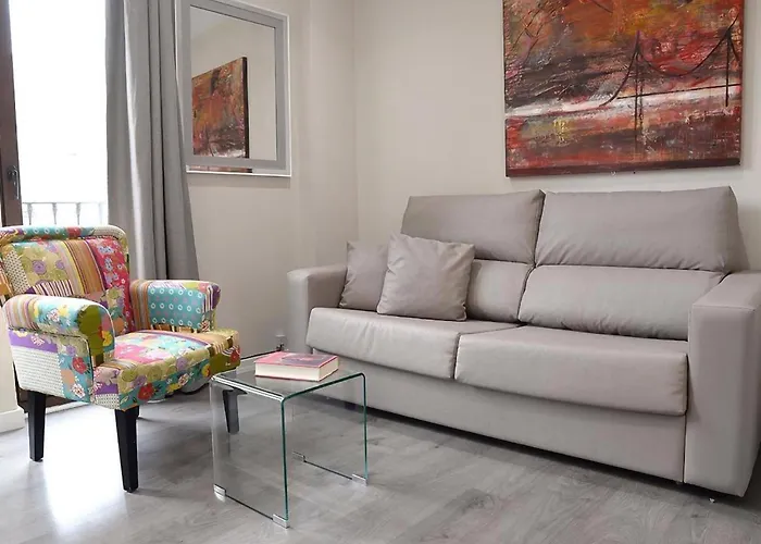 Apartamentos Royal Urban Granada
